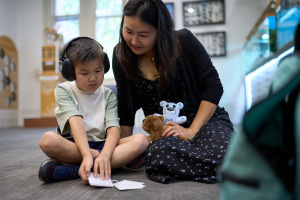 SAM NPOTY + Kids In Museum  photo Sam Roberts Dec2 2024 360 LoRes